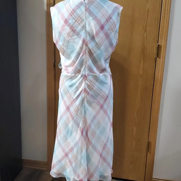 Lauren Ralph Lauren crepe light pastel plaid sleeveless dress - Picture 5 of 7